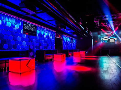 DC CLUB .
